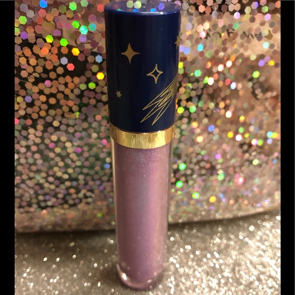 BN! Revlon LE Shoot The Moon Lipgloss Mystic Mist - Picture 1 of 3